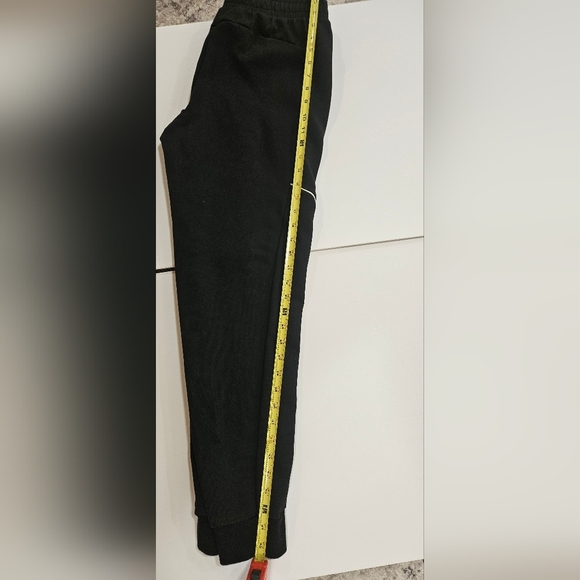 PUMA SWEATPANTS SIZE M - Picture 8 of 8